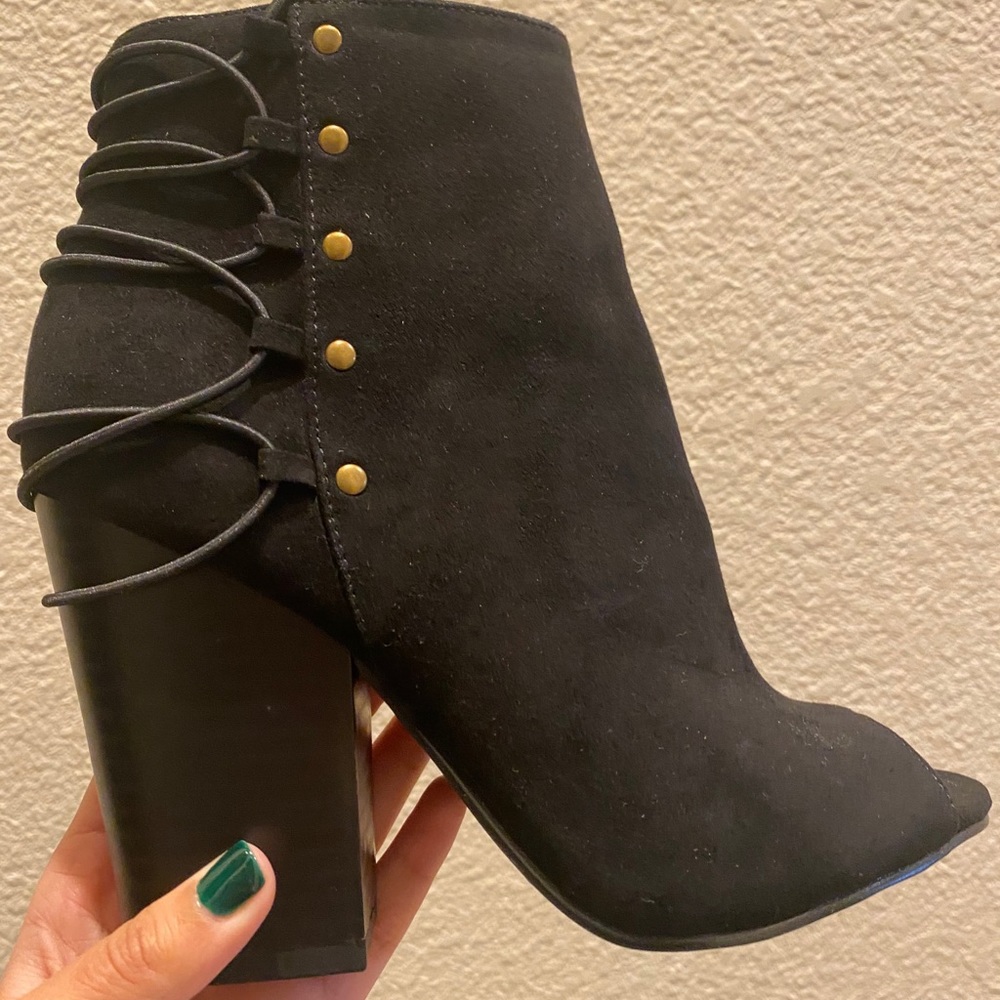 Awesome black booties!